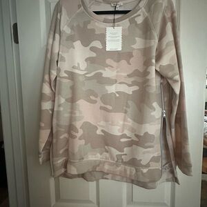 Stella and Dot Camo Print Sweatshirt